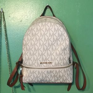 There’s not really a size you can adjust however